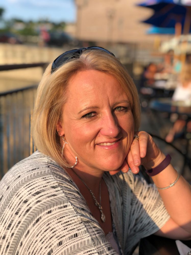 Profile Photo 2019.jpg