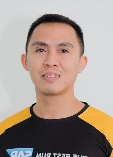 naz pic.jpg 3.jpg