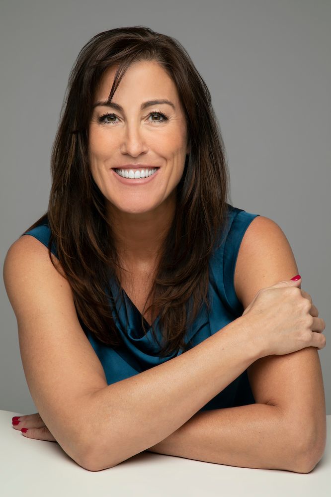 SocialHeadshot Sheila Johanneson301.jpg